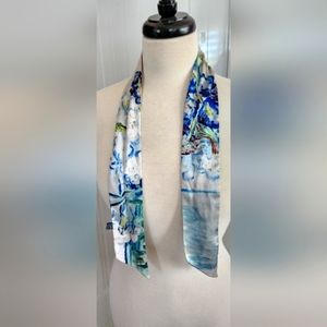 Scarf from shein. Color cream and blue.